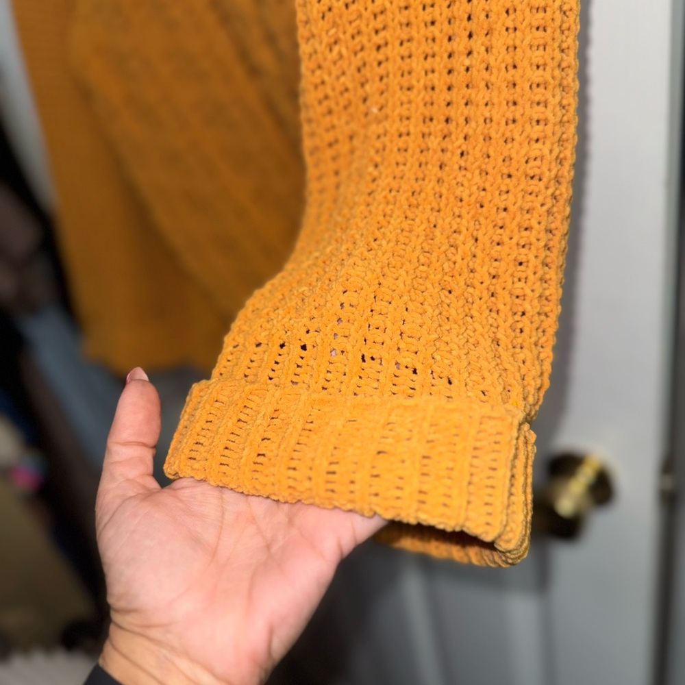 Umgee Mustard Knit Sweater - Picture 6 of 6